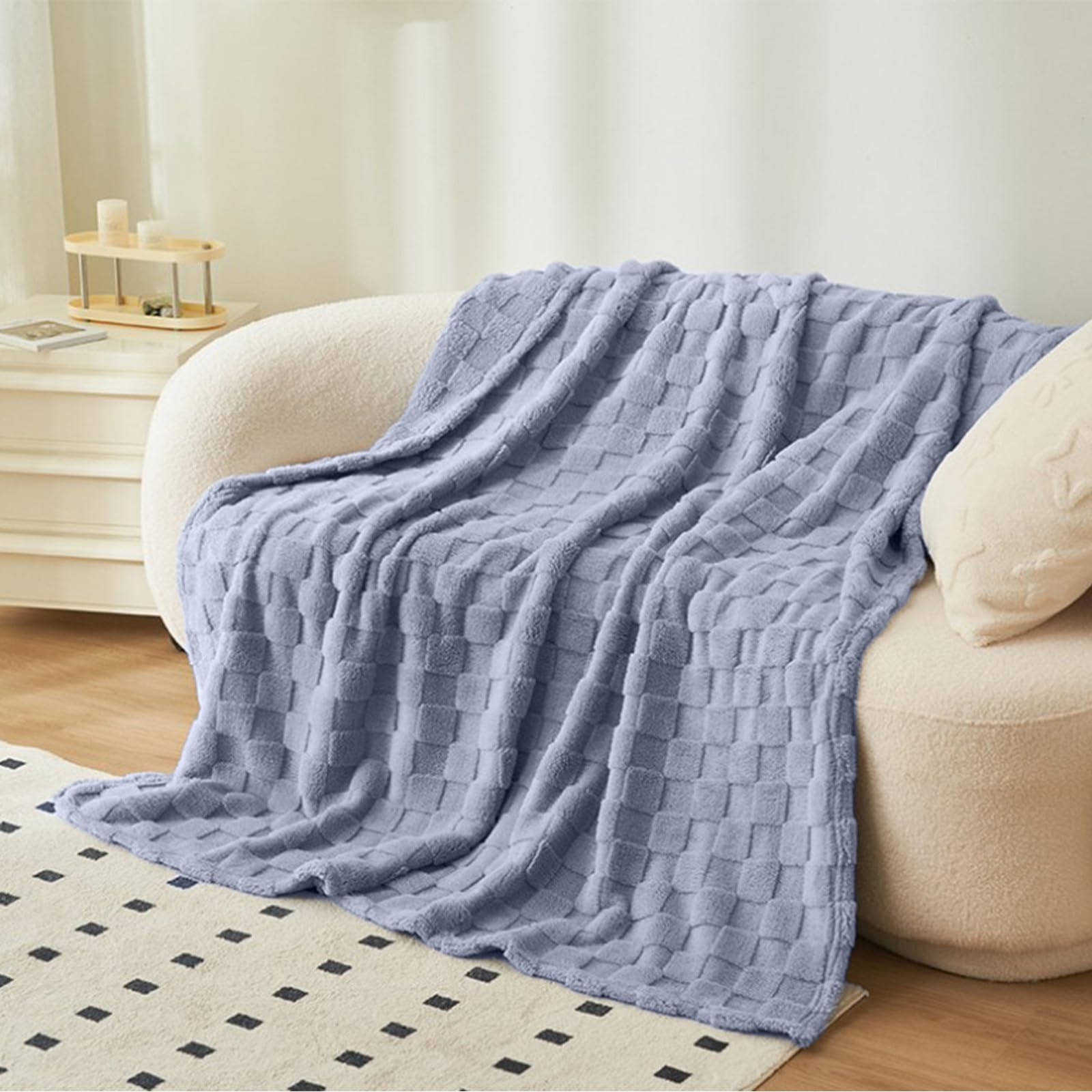 Niebieski, miękki koc polarowy na sofę - Bardzo miękkie i wygodne koce typu king size, 150 x 200 cm