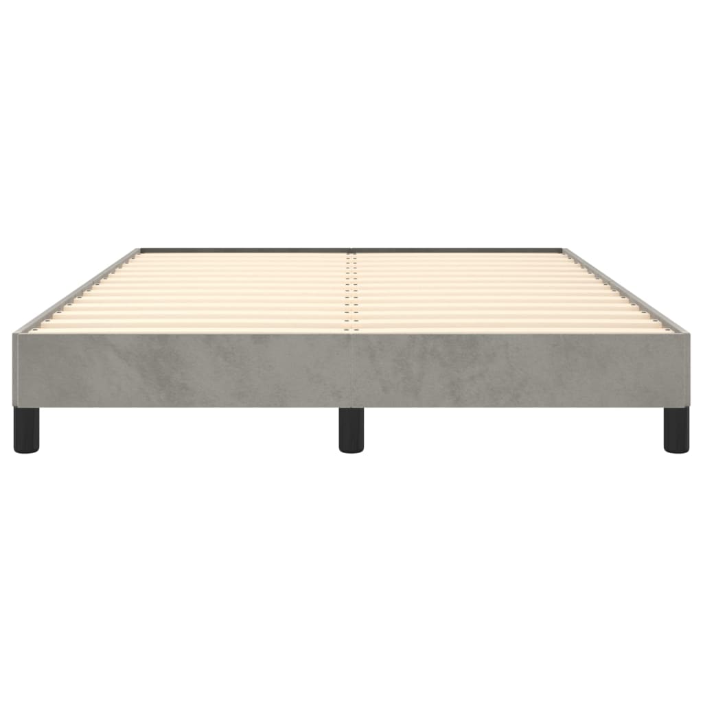 Cadre de lit sans matelas gris clair 140 x 200 cm en velours - 6
