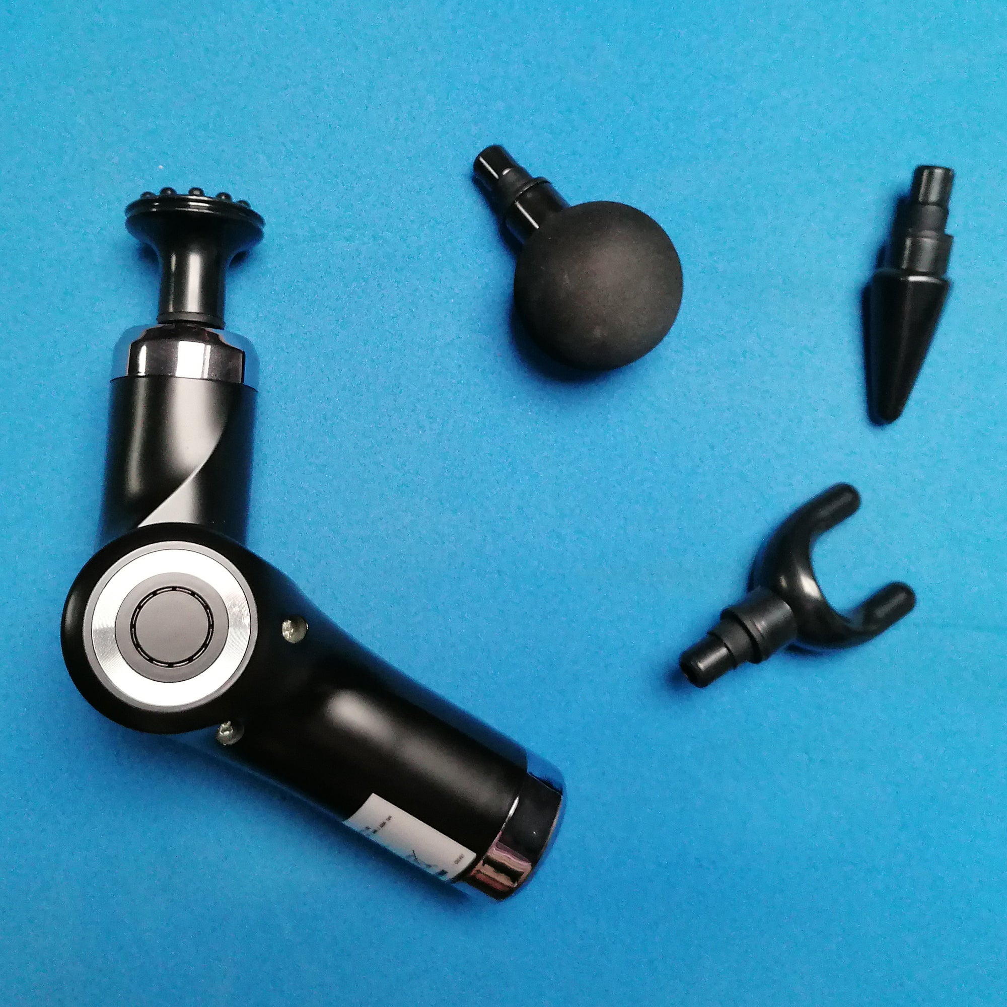 FISHTEC - Pistola massaggio, 420 g, 4 testine, 4 velocità 1600-3200 tpm, batteria 1800 mAh, 400 min, USB, Ø 4,3x20,5 cm, muscoli - 9