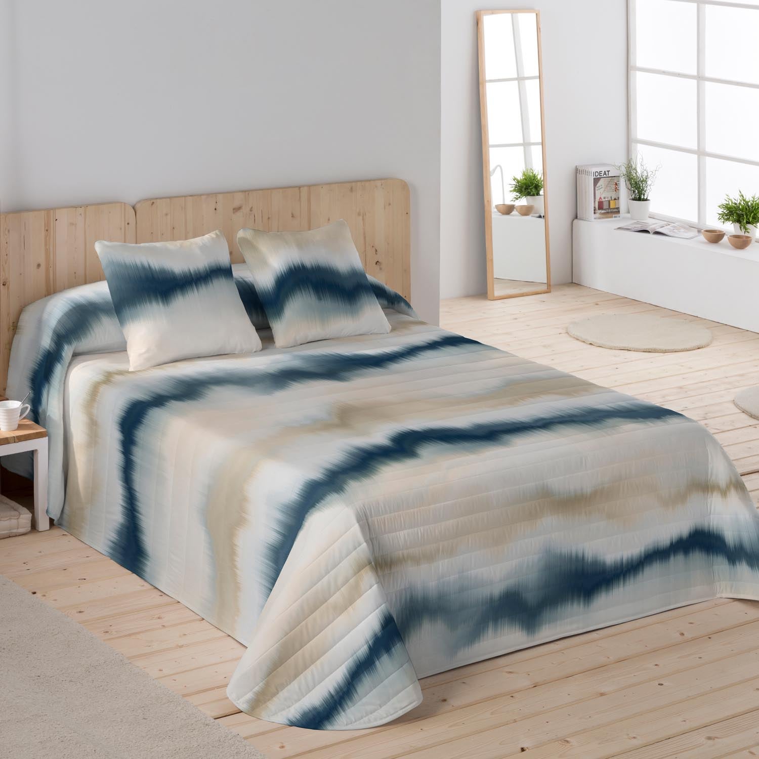 Sandal - colcha bouti estampada - microfibra - extra - suave - gramaje 70 gramos - cama 180 - belix blue