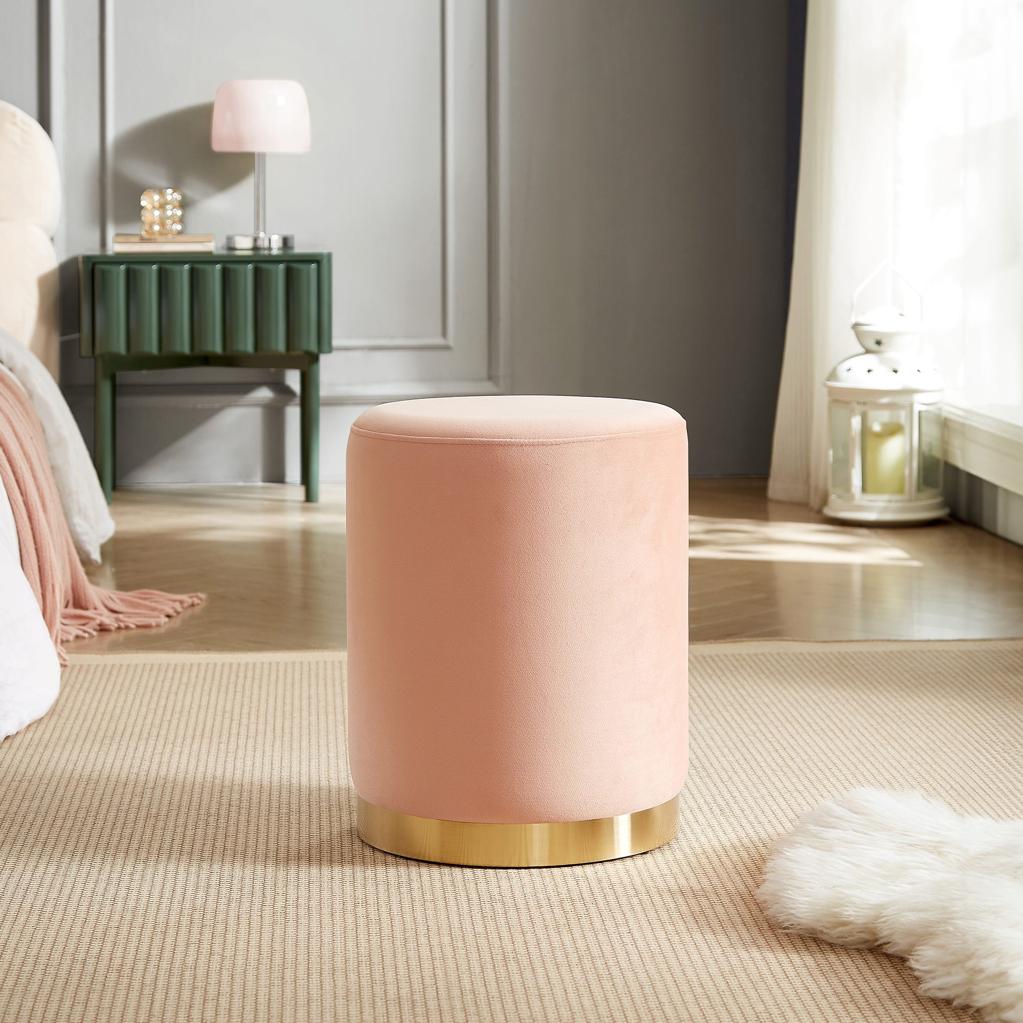 Pouf Ronde Rose Pouf CHARLOTTE I Velours Rose poudré et Métal Doré | Leroy Merlin