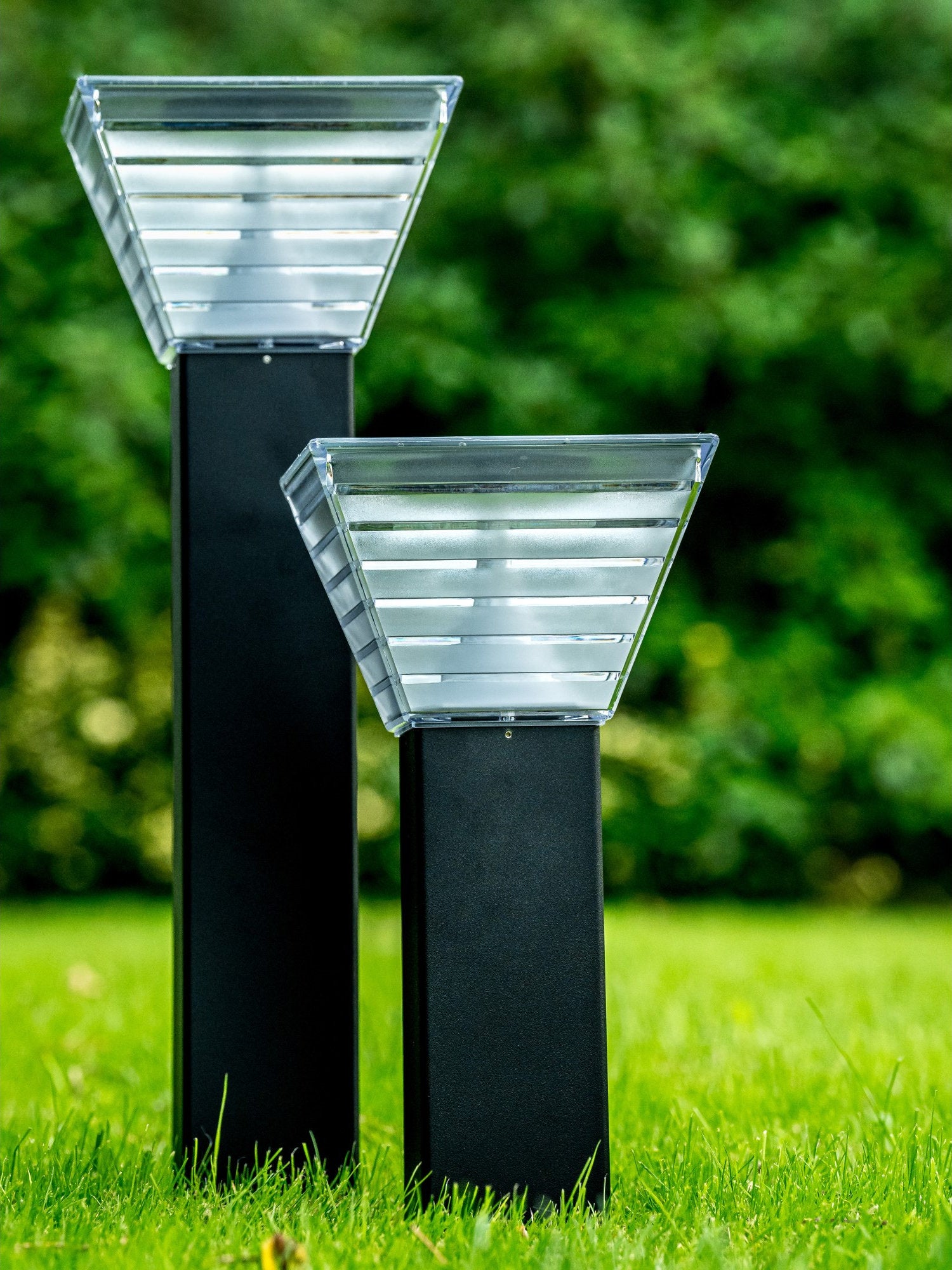 Lampe solaire Iplux® Berlin sur pied 80cm- Haute qualité - Durée de combustion 15 heures - 11