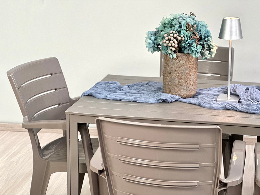 Set da giardino Tavolo Thomas in acciaio e polietilene + 6 sedie Anita in polipropilene tortora - 4