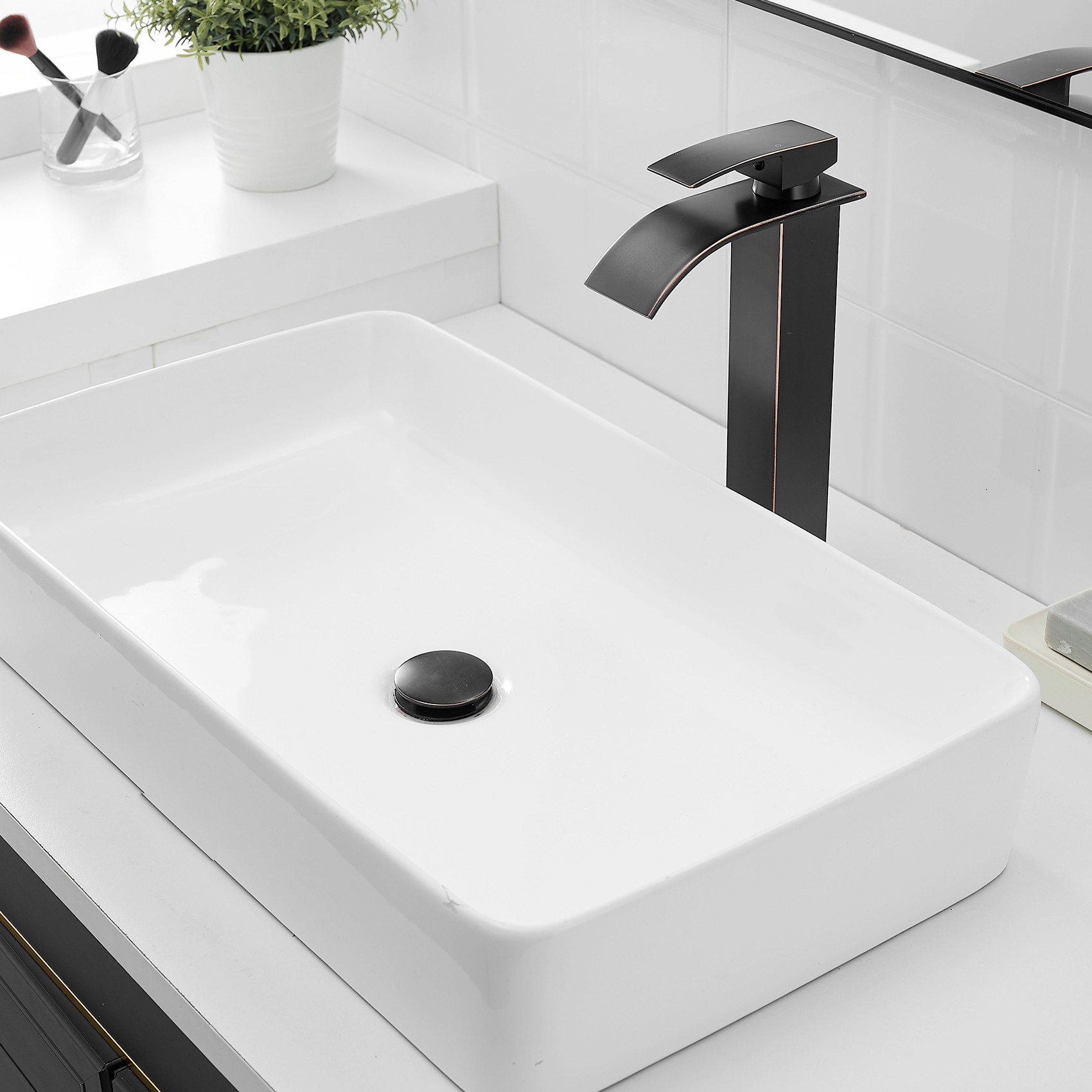 TIBRE XL Robinet mitigeur haut bec cascade noir brossé - salle de bain - 3