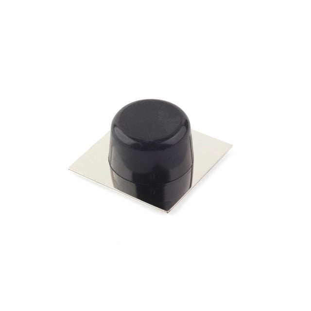 Bloc porte | Style fonctionnel | Protège les murs et les portes contre les impacts | Fabriqué en plastique | Finition noire | Mesures 46*46*20mm |