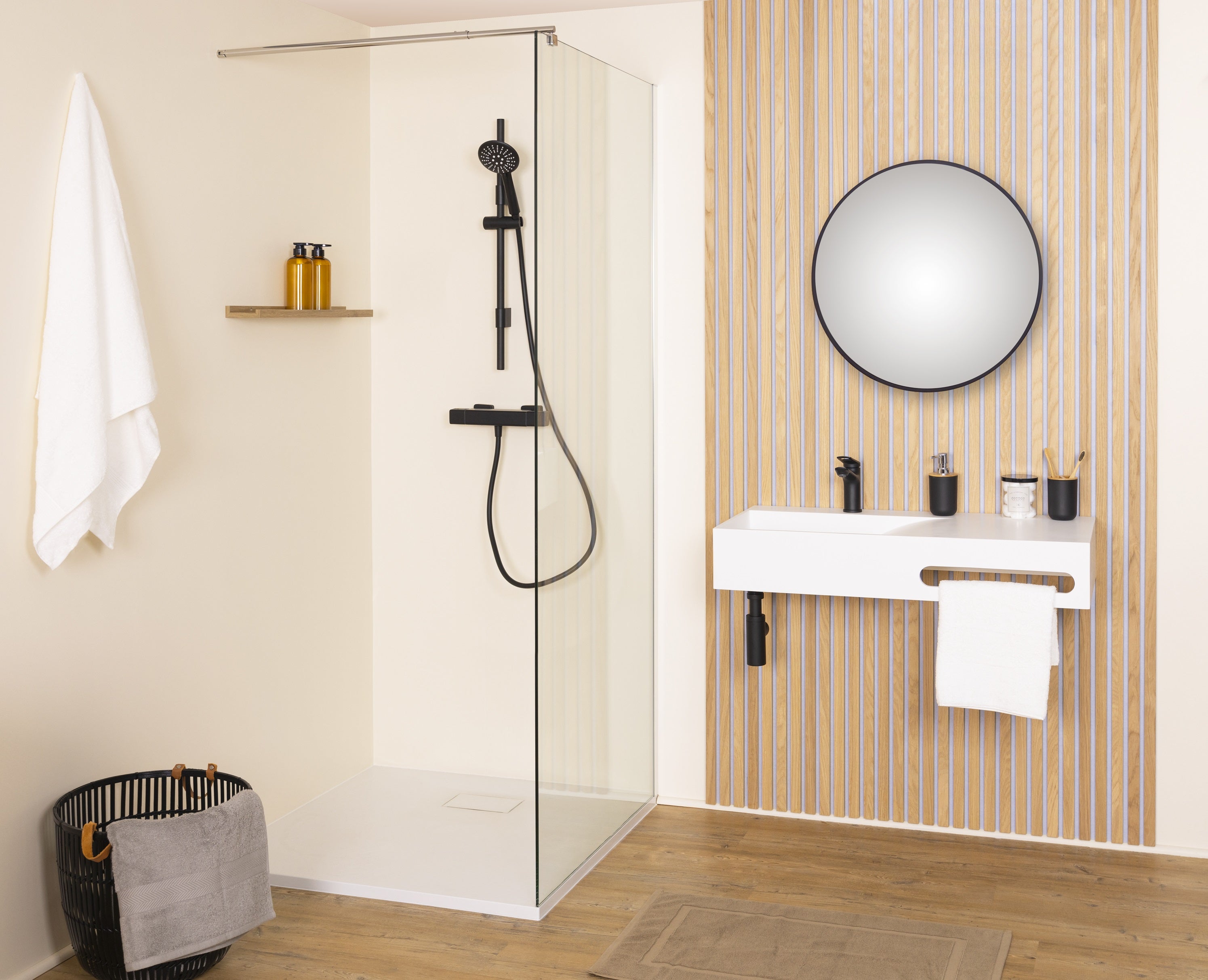 Barre de douche noire fixations ajustables hauteur 70 centimètres by Eurosanit - 4