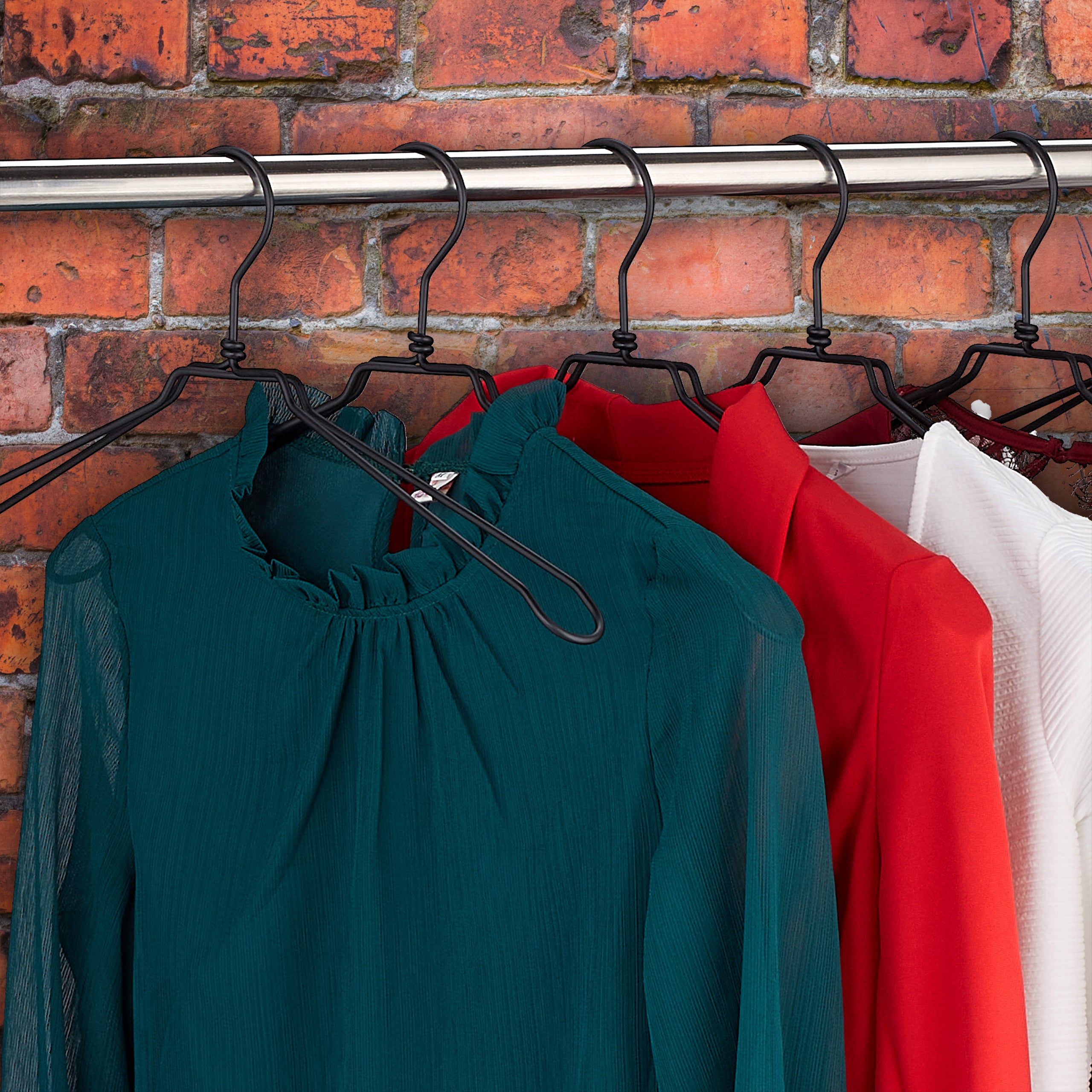 Cintres, jeu de 36, pour chemises, vestons et blouses, design industriel, métal, large de 45 cm, noir - 2