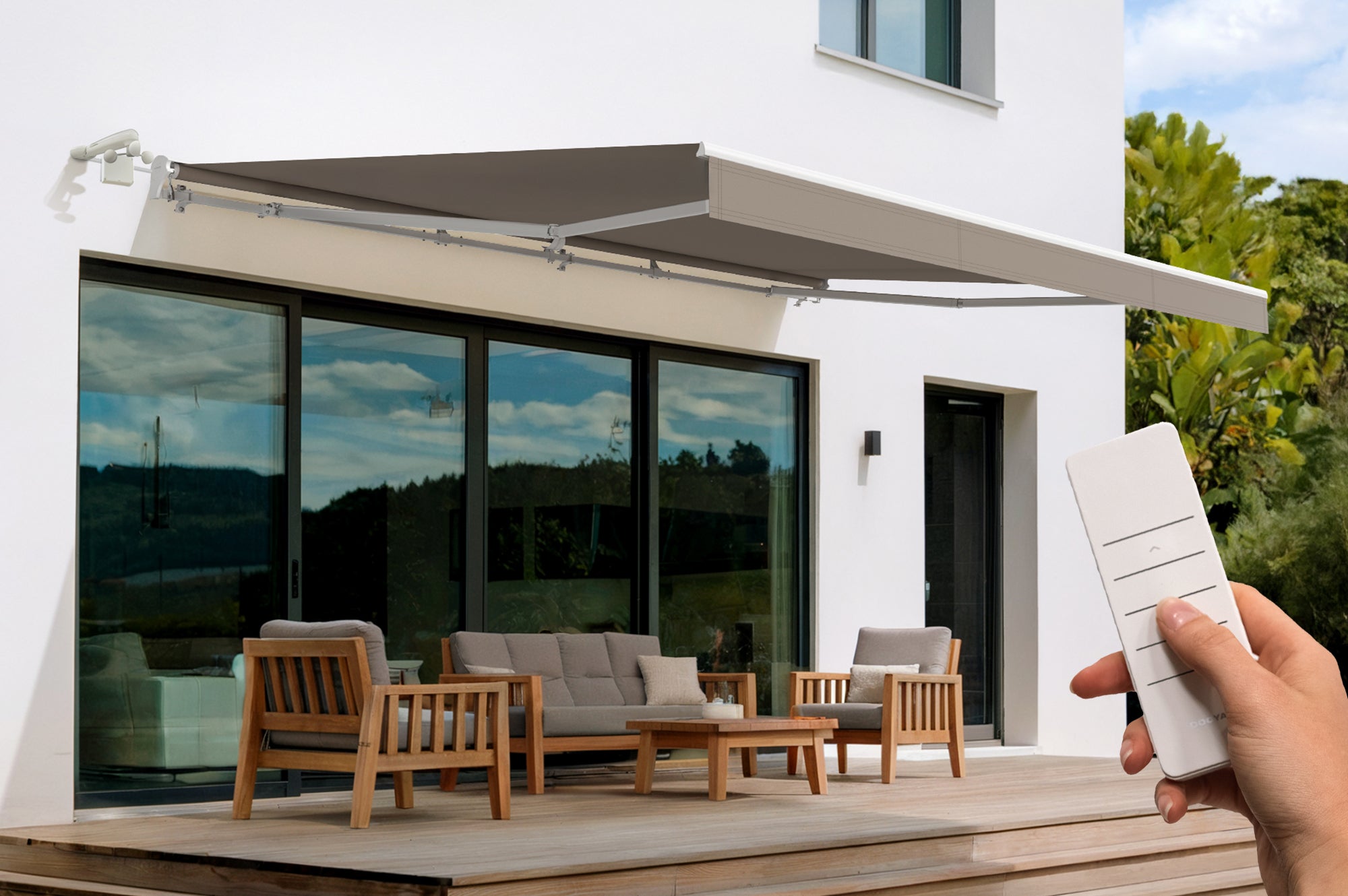 FAZZIO 5m x 3m biała markiza półkasetowa z napędem silnikowym i tkaniną w kolorze taupe