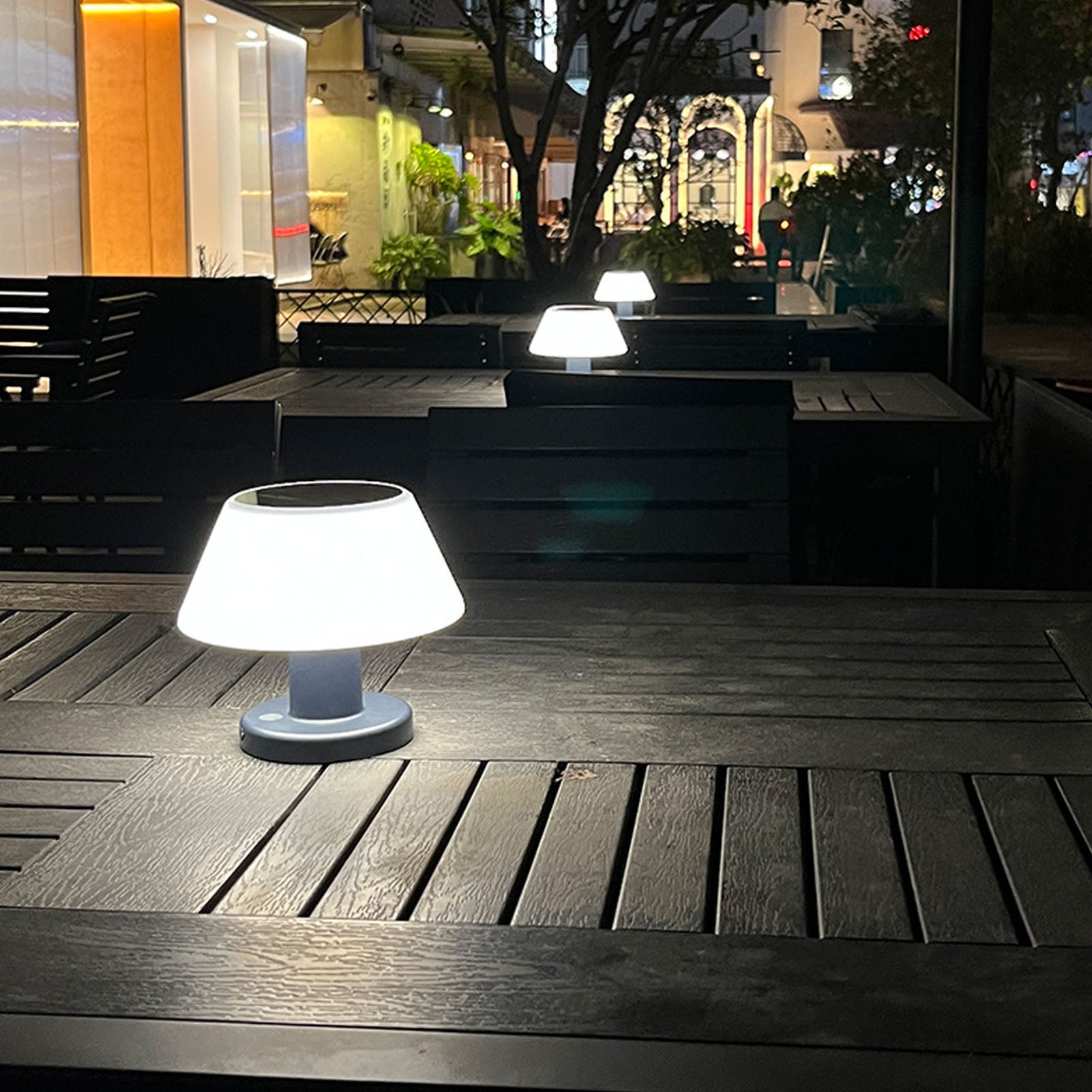 Lampe de table solaire 2 en 1, étanche IPX4, haute luminosité, 4 niveaux d'intensité variable, pour intérieur et extérieur - 6