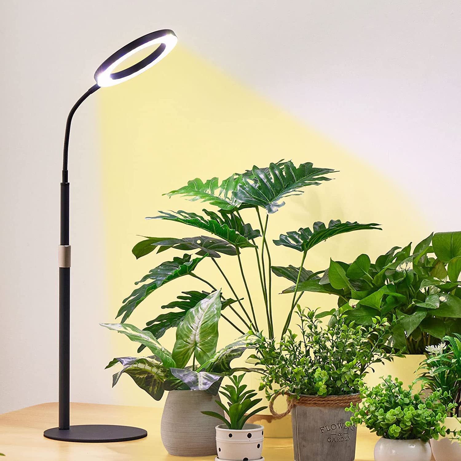Pełnospektralna lampa do uprawy roślin, elastyczna w zakresie 360° z regulowanym ramieniem, idealna do uprawy roślin w pomieszczeniach