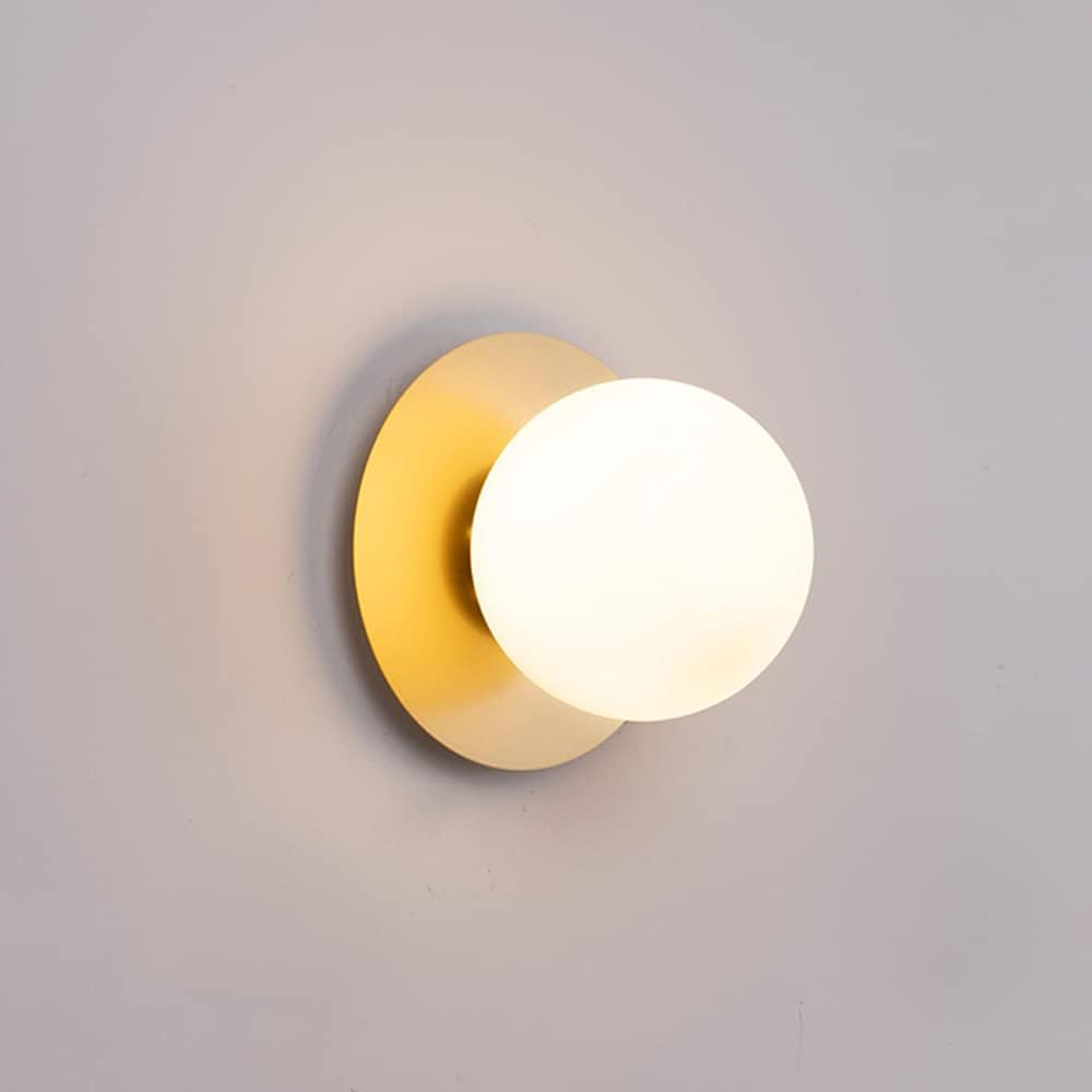 Średniowieczna kulista lampa ścienna z kutego żelaza - klosz z białego szkła - oprawka E27 - światło trójkolorowe - do sypialni lub łazienki (złoto)
