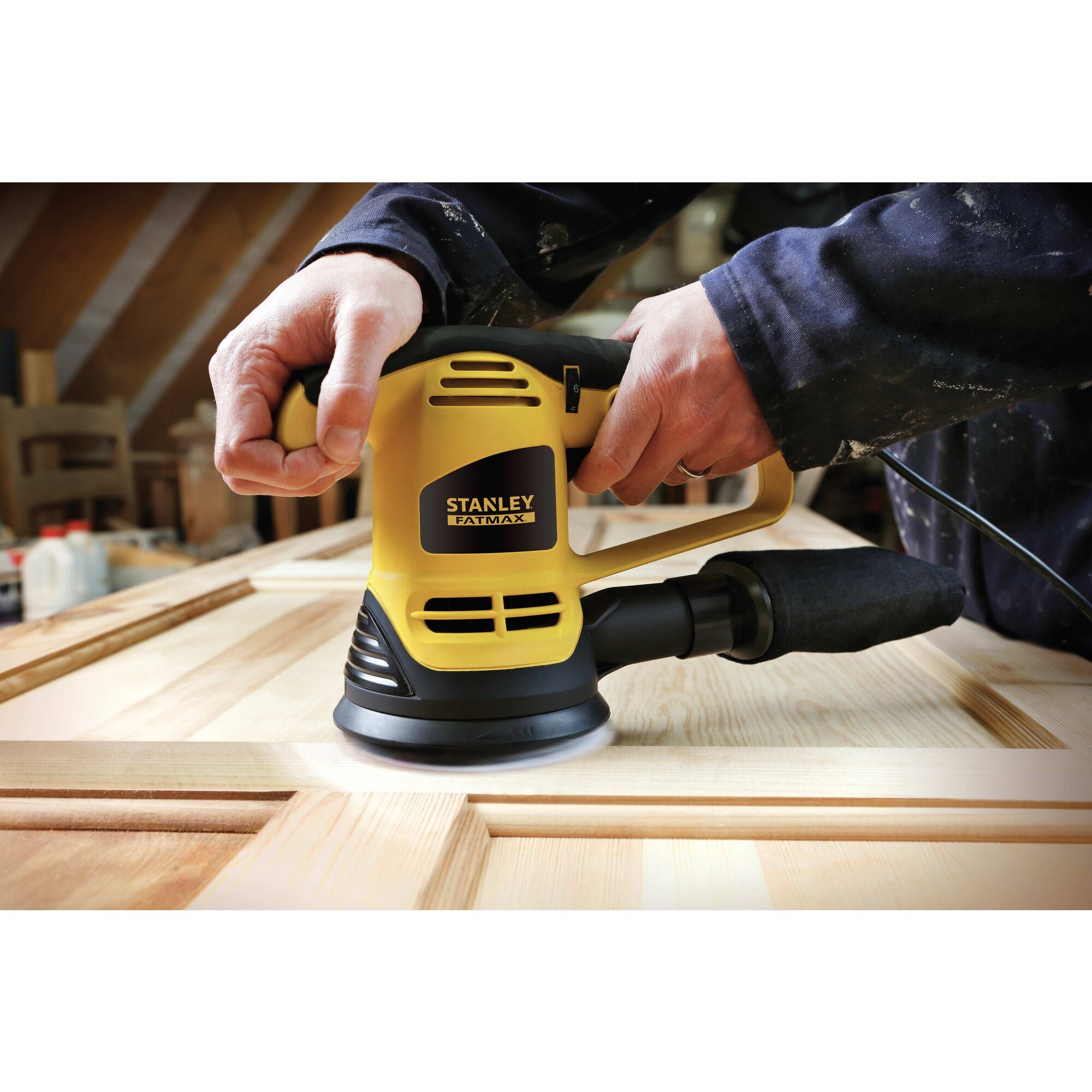 Ponceuse Excentrique Filaire STANLEY FATMAX FME440K-QS 480W 125 mm Vitesse Variable et Poignée Avant Revêtement Grip, Livré en Coffret de Transport - 4
