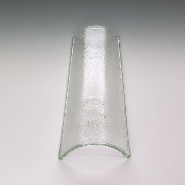 Tuile en verre Canal | Dimensions: mm 195/142x470 | Unité de vente : carton de 8 tuiles en verre Canal