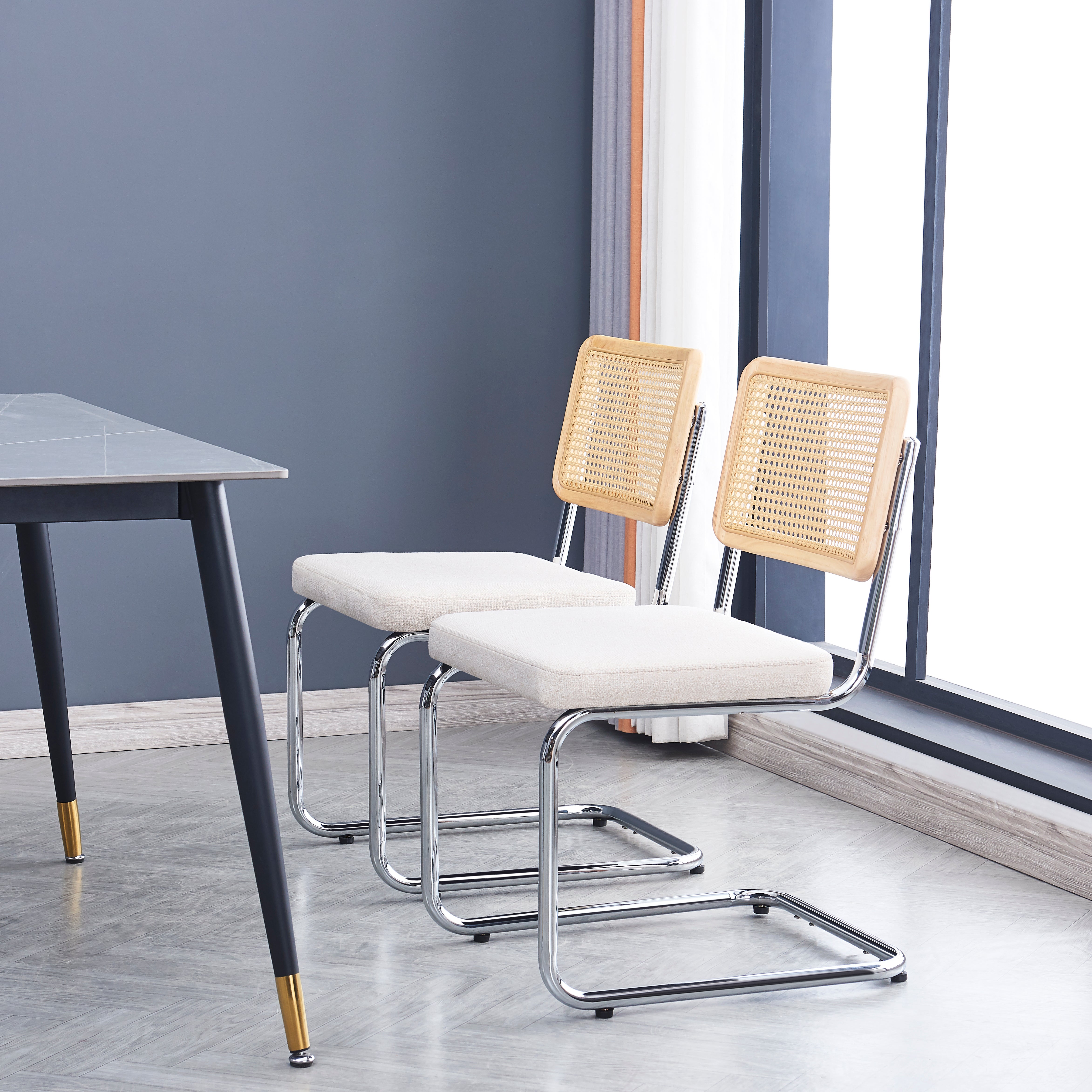 Nordlys Set sedie in acciaio e rattan con seduta in tessuto