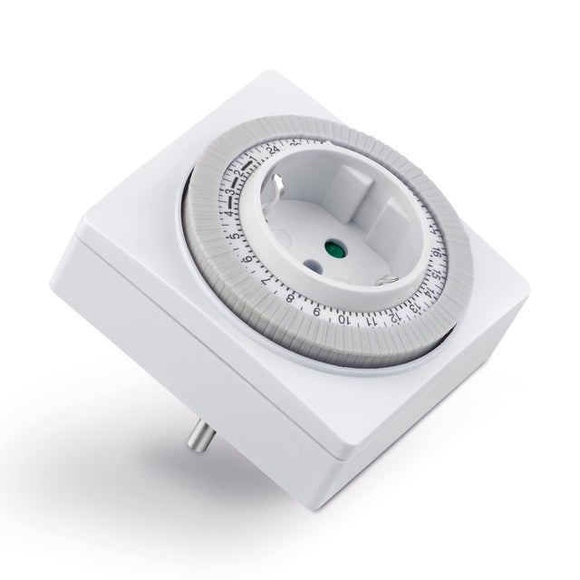 conecto timer meccanico per presa a muro, timer 24 ore, 96 segmenti di commutazione, interruttore per on/off, IP20, 3500 Watt, bianco