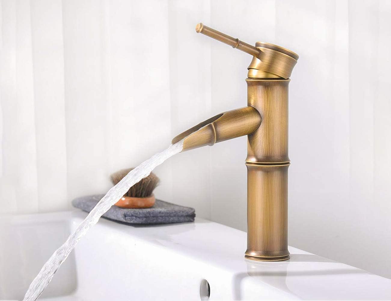 GGStudy Rubinetto Per Lavabo Bagno A Cascata In Ottone - Maniglia Singola, Finitura Nero Opaco, Con Piletta Pop-Up E Troppopieno