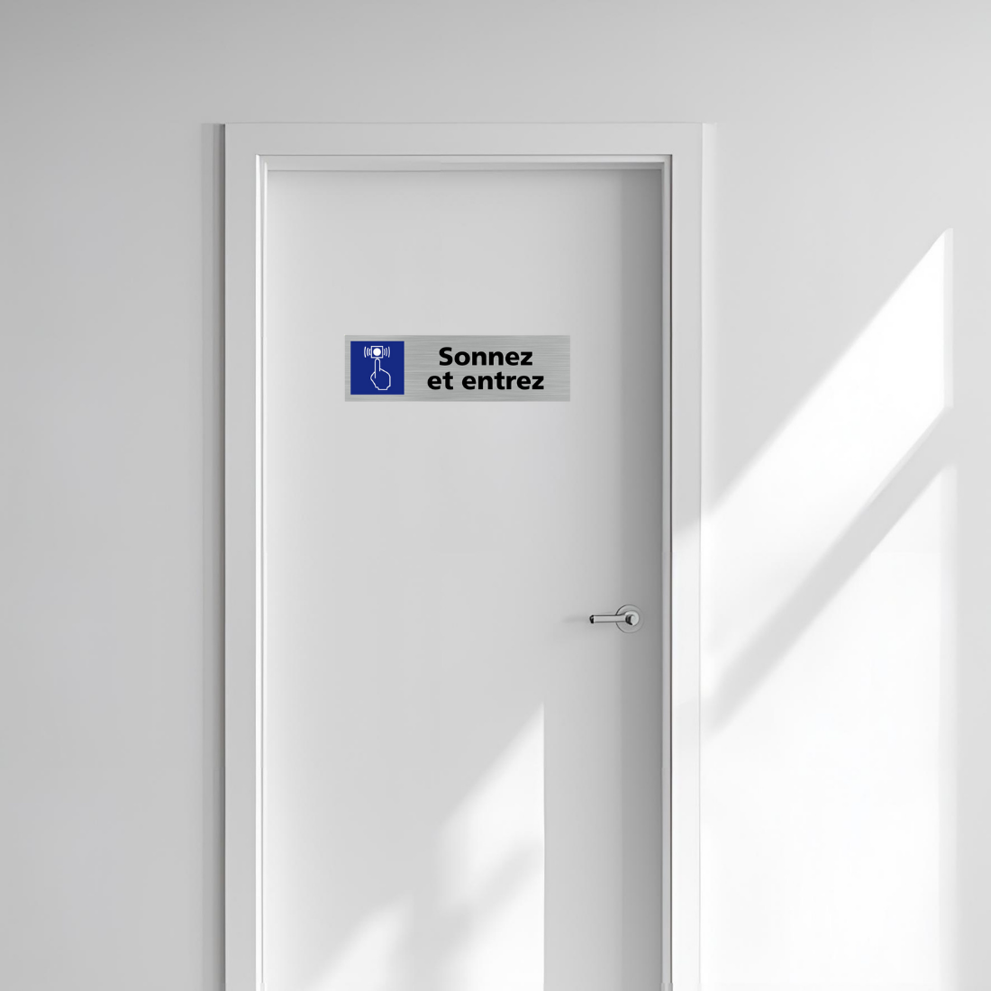 Signalisation plaque de porte aluminium brossé - Sonnez avant d'entrer