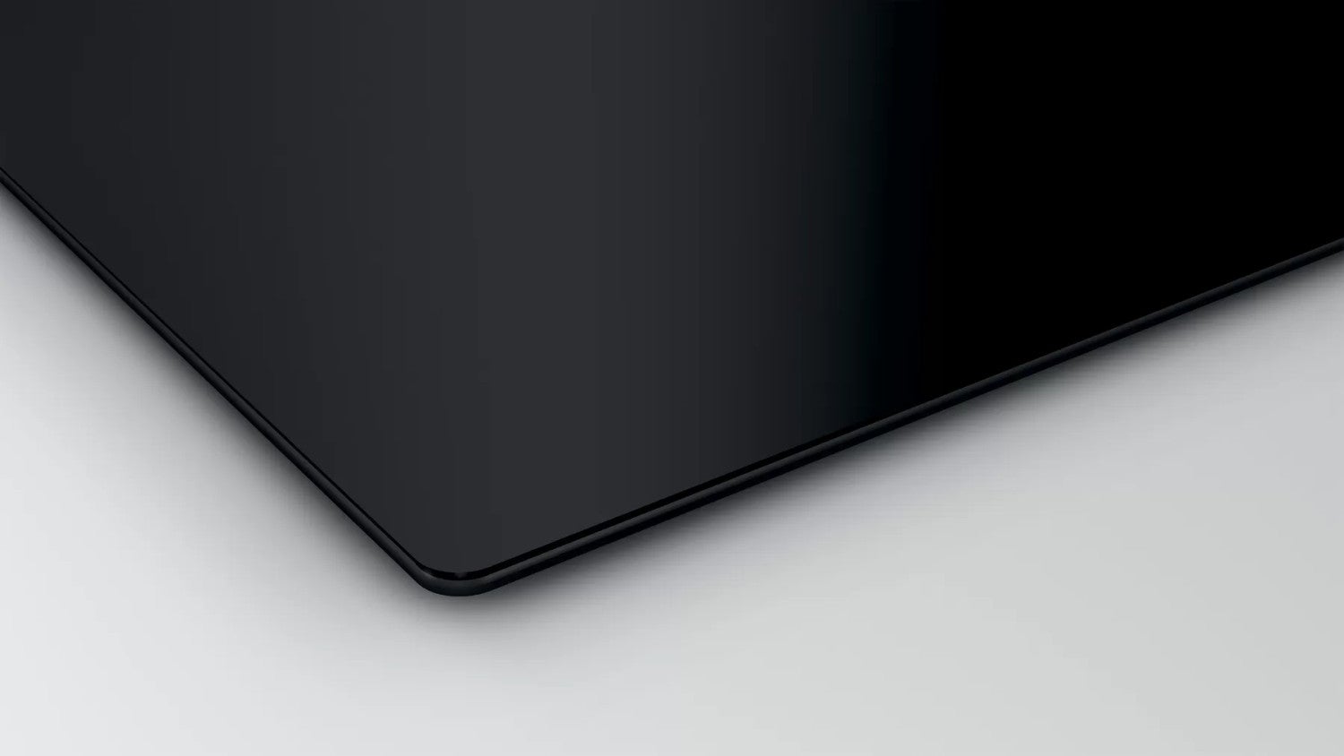 Table de cuisson à induction Bosch série 2 PUG611AA5E à surface plane, quatre brûleurs, noir - 3