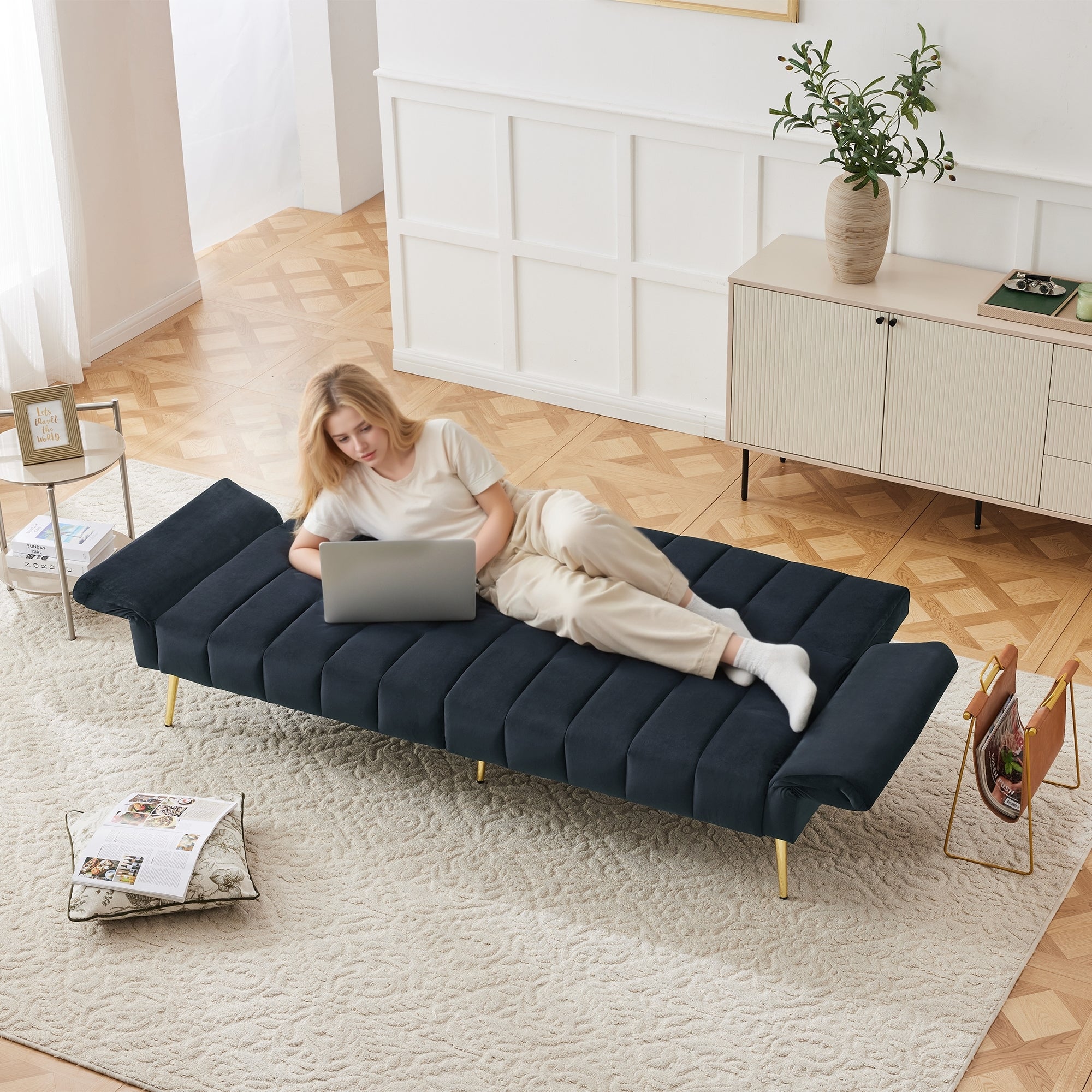 Sofa dwuosobowa z funkcją spania z aksamitu z funkcją klik-klak - 183 x 76 x 75 cm - Złote metalowe nogi - Czarna