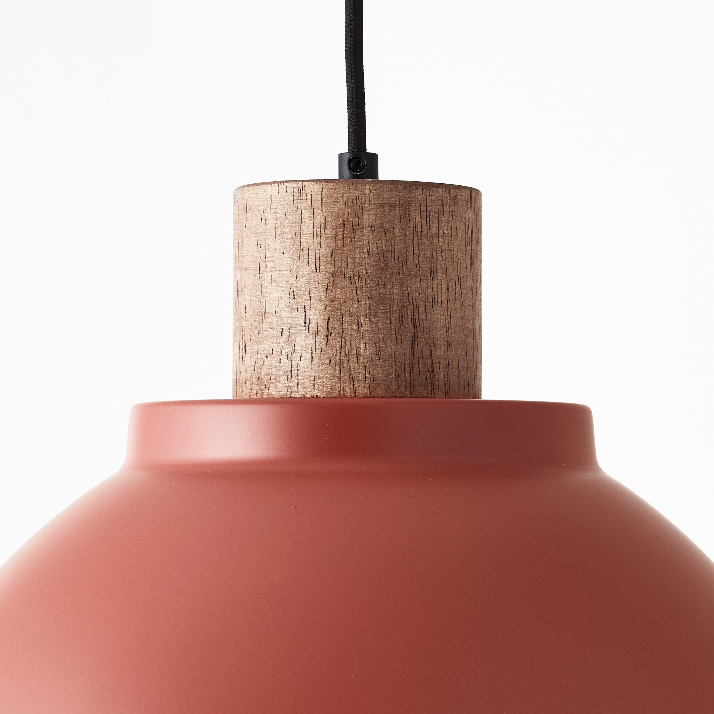 Brilliant Lampa wisząca Erena 38cm czerwony metal/drewno 1x A60, E27, 60 W, pasuje do zwykłej żarówki (brak w zestawie) - 3