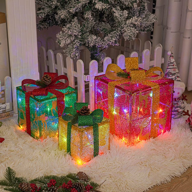 Decorazioni natalizie con carta e cartone Decorazioni natalizie con carta e cartone