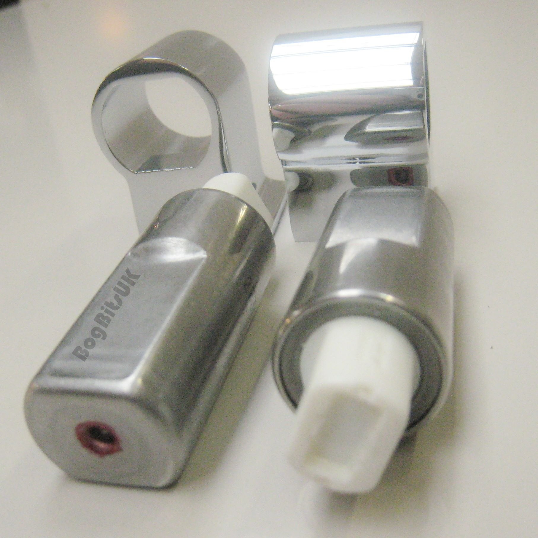 Set di cerniere per sedile WC con chiusura rallentata - ROCA - 3