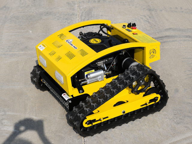 Desbrozadora de Orugas Teledirigida TALPA EXCAVATOR 60 cm – Motor RATO 225 cc 7,9 CV – Pendientes hasta 50 %