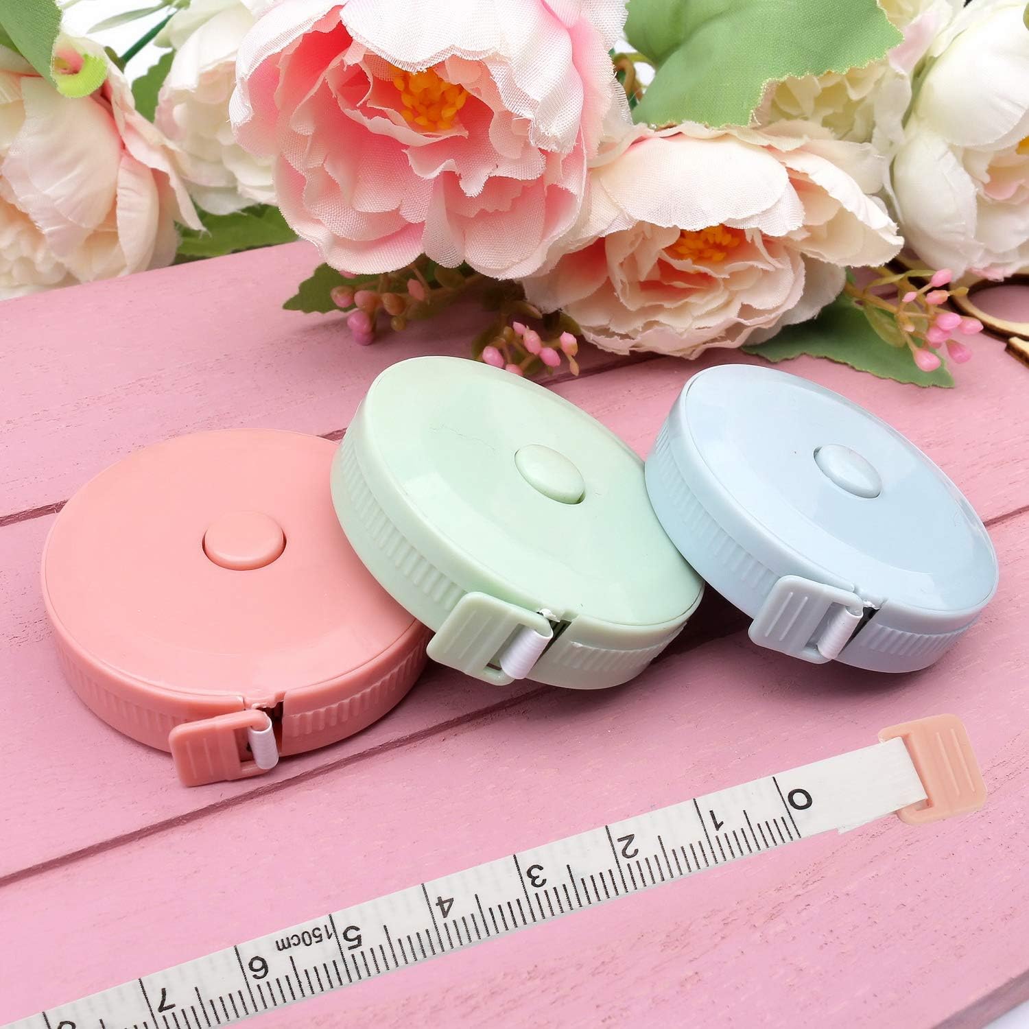 3 pezzi di nastro di misurazione per cucito, nastro di misurazione per cucito da 1,5 m, nastro di misurazione morbido retrattile per sarta e sarta pe - 2