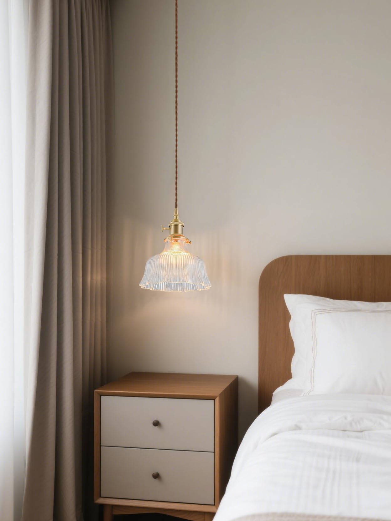 Szklany żyrandol do sypialni w stylu retro z kloszem, 18 x 20 cm, przezroczysty, 220 V, oprawka E27 (brak w zestawie), podstawa 12 cm - 6