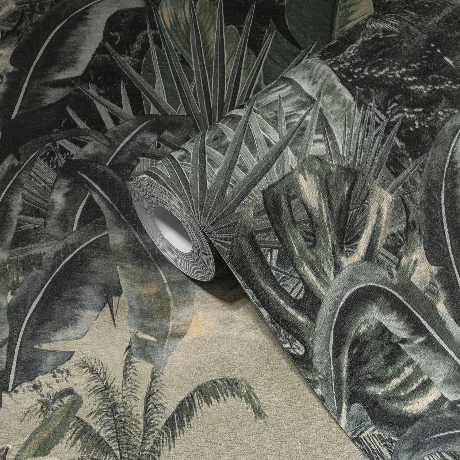 Papel pintado jungla verde oscuro y verde oliva agrisado - 53 cm x 10,05 m - livingwalls