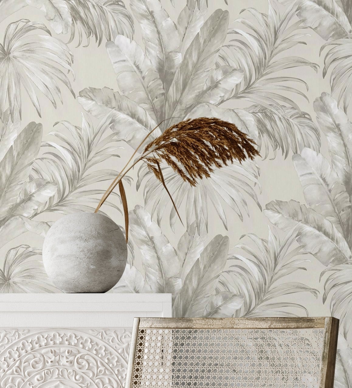Muestra din a4 de papel pintado vinílico lavable tropical hojas plantas beige textura óleo 3d - habana tropical 676366 de gaulan