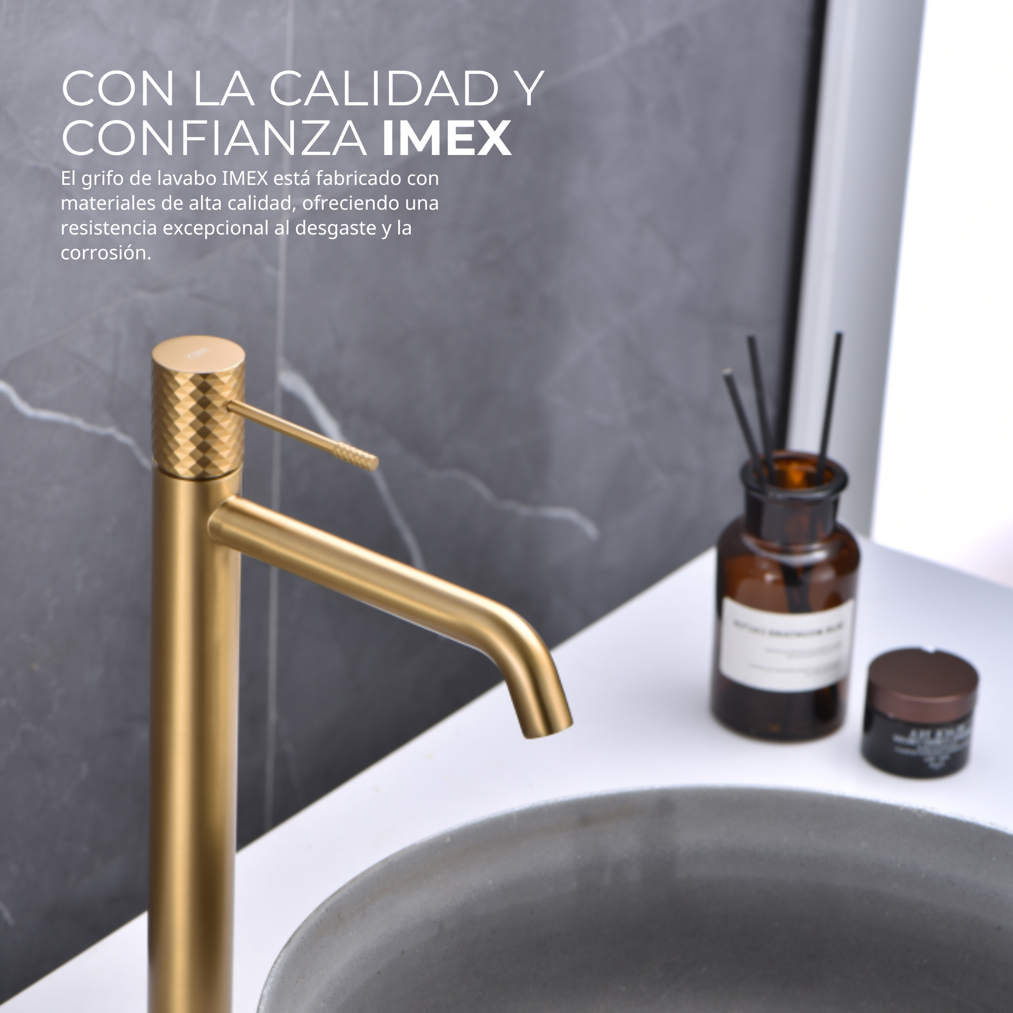 IMEX - Rubinetto monocomando lavabo | rubinetto bagno miscelatore acqua fredda e calda | rubinetto lavabo sopra piano | risparmio acqua | serie Genova | colore cromato