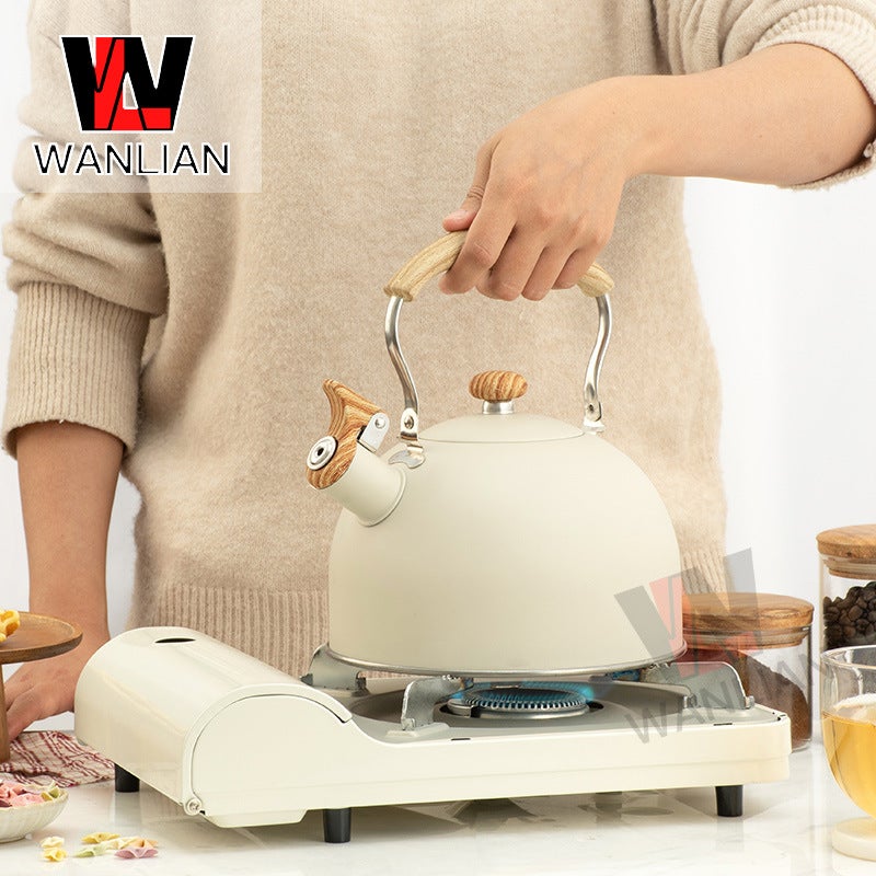 Bouilloire sifflante en acier inoxydable de 2,5 L avec poignée en bois, compatible avec cuisinière à gaz et à induction (beige) - 9