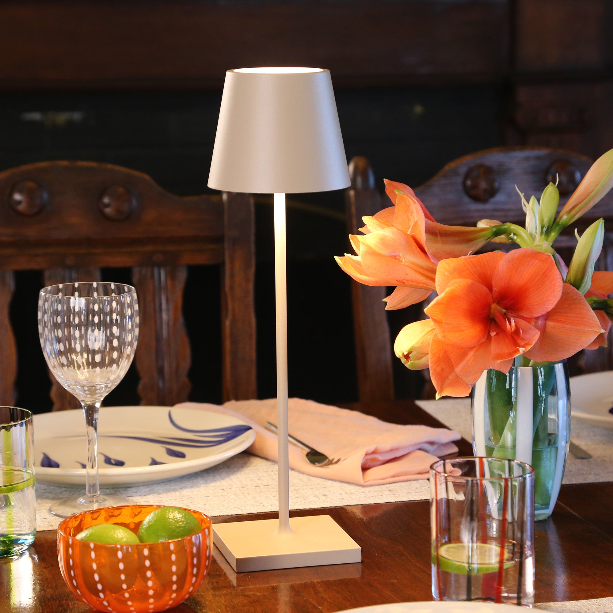 Lampe de table LED Poldina Pro Sabbia, rechargeable et dimmable avec une autonomie jusqu'à 12 heures - 5