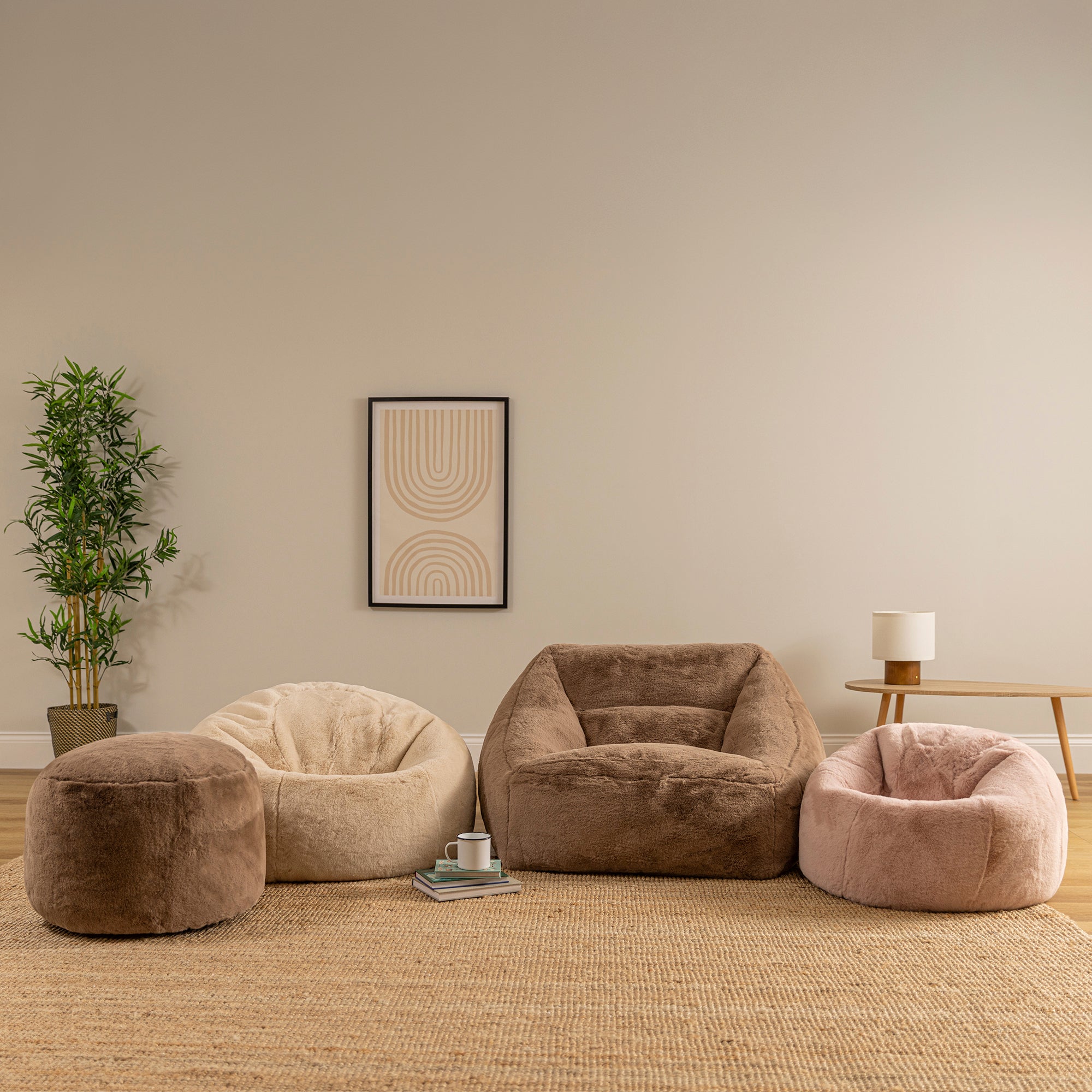 Pouf classique Icon en imitation fourrure luxueuse de lapin, beige, salon, chambre, 85x85cm, Made in Allemagne, Oeko-Tex® - 10