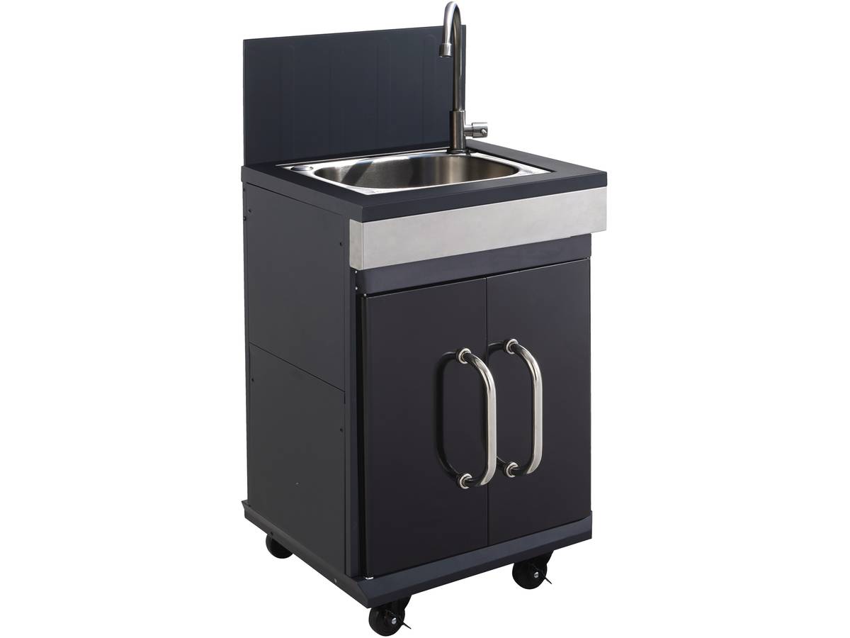 Cozinha de exterior com churrasqueira a gás, carrinho de apoio e lava-loiça - 5