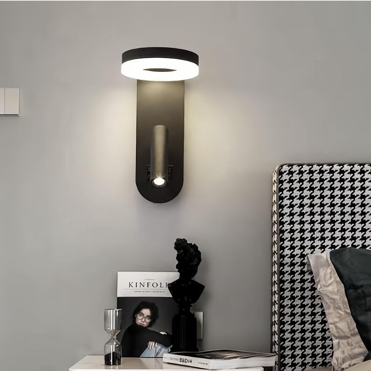 Kinkiet wewnętrzny LED, obrotowy o 90° i 350°, z dwoma niezależnymi włącznikami (6+3W) do czytania w sypialni (białe światło, czarne)