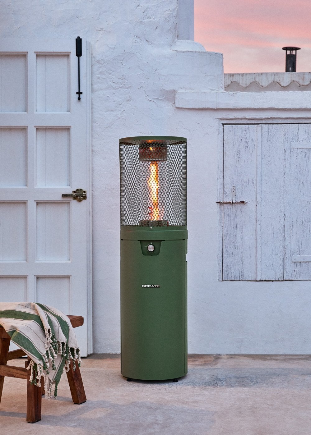 CREATE - FIRE ROUND HEATER - 8kW grzejnik gazowy na tarasy i przestrzenie zewnętrzne - Sauge