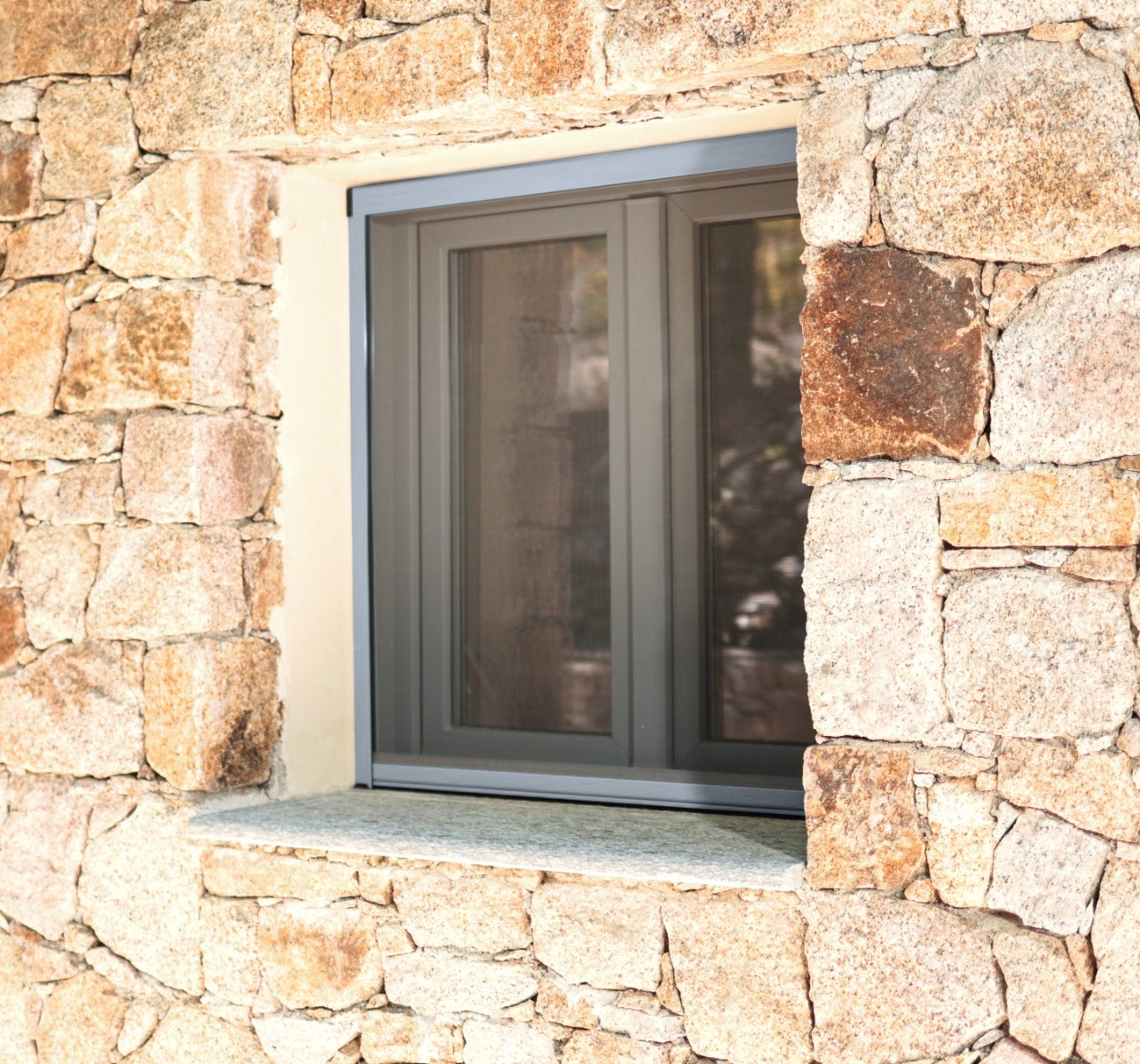 Moustiquaire enroulable fenêtre recoupable 220x150 cm, coffre alu premium argent laqué, Avosdim - 4