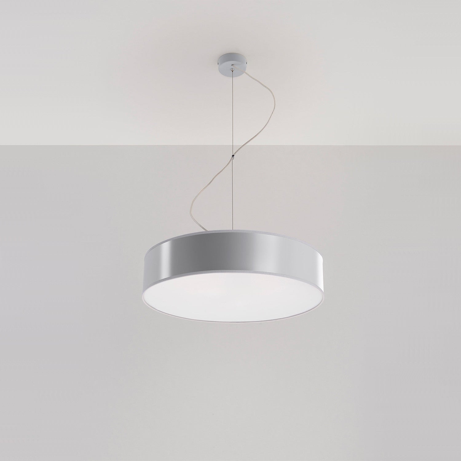 Lampa wisząca Arena szara 3xE27x60W wym: 80 x 45 x 45 cm tworzywo sztuczne Sollux Lighting