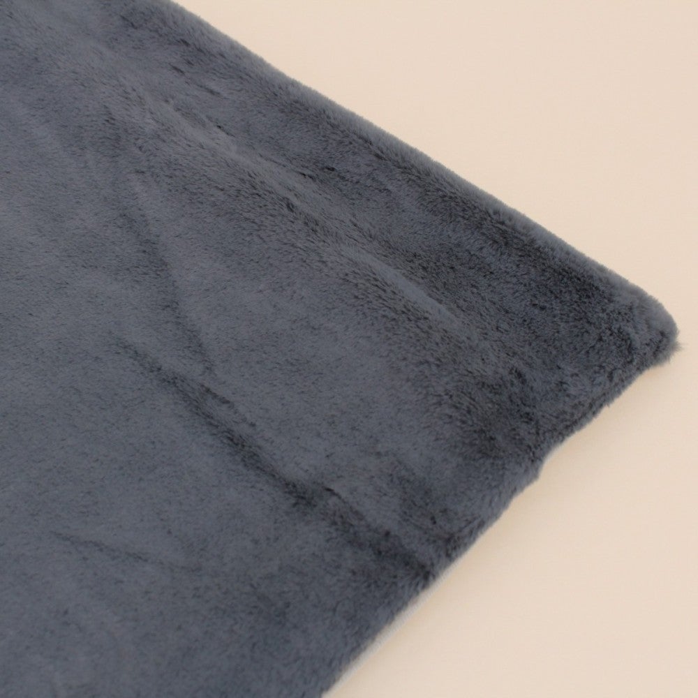 Plaid en fausse fourrure 130x160cm - Ornami - 4