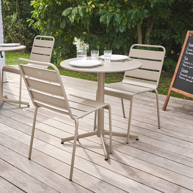 Ensemble Table Extensible 120/160cm HELGA Et 4 Chaises NORA Blanc Happy Garden Ensemble Table Extensible 120/160cm HELGA Et 4 Chaises NORA Blanc Happy Garden