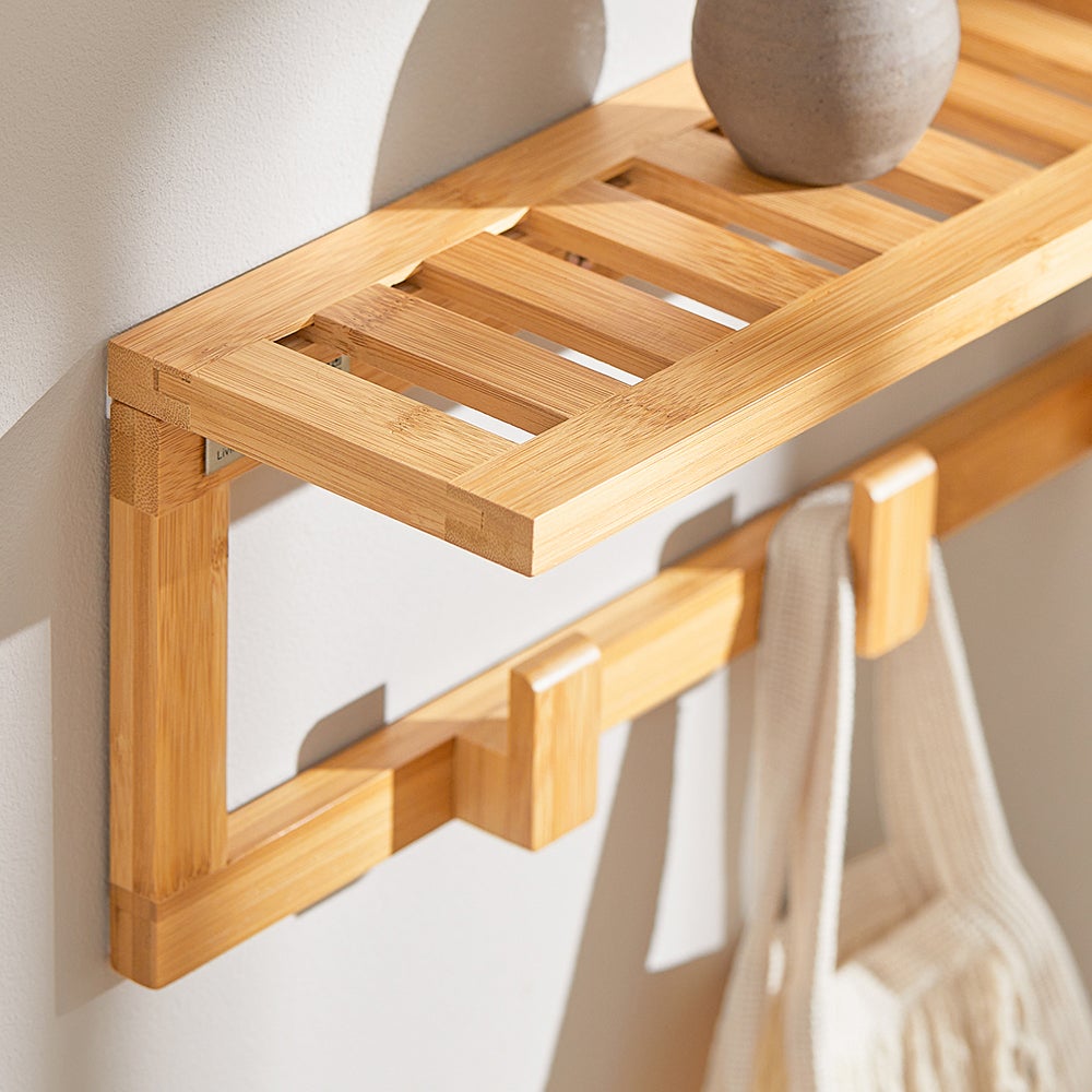SoBuy FHK06-N Étagère Porte-Serviette, Porte-Manteau Mural en Bambou,avec Étagère et 6 Crochets Naturel - 4