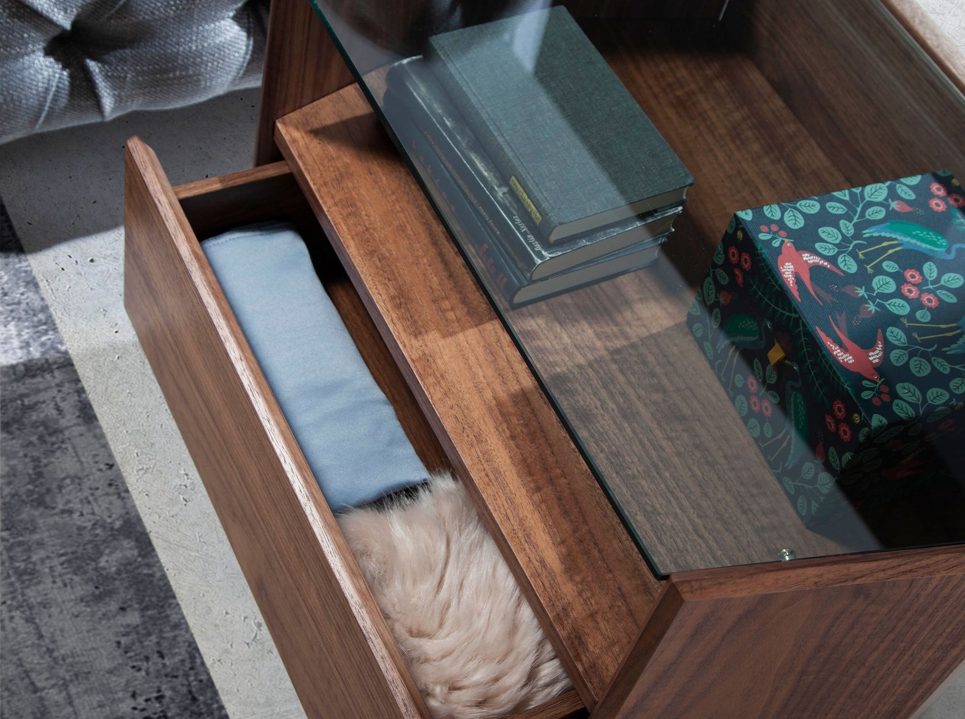 Table de chevet noyer et acier noir Ø60 x 42 x 60 - 5