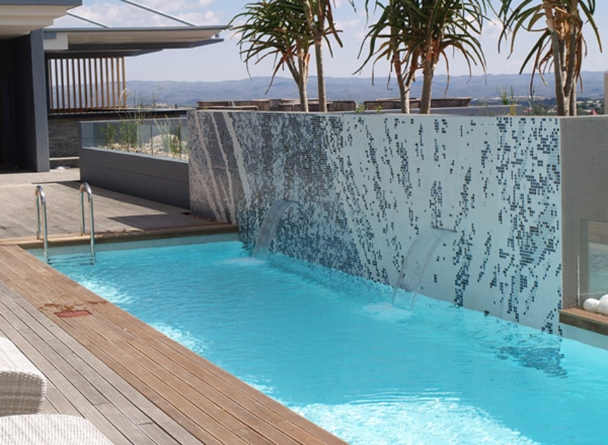 Lame d'eau pour piscine Cascade chute d'eau en acrylique 90cm Piscine et fontaine bassins Compatible traitement au sel chlore - 5