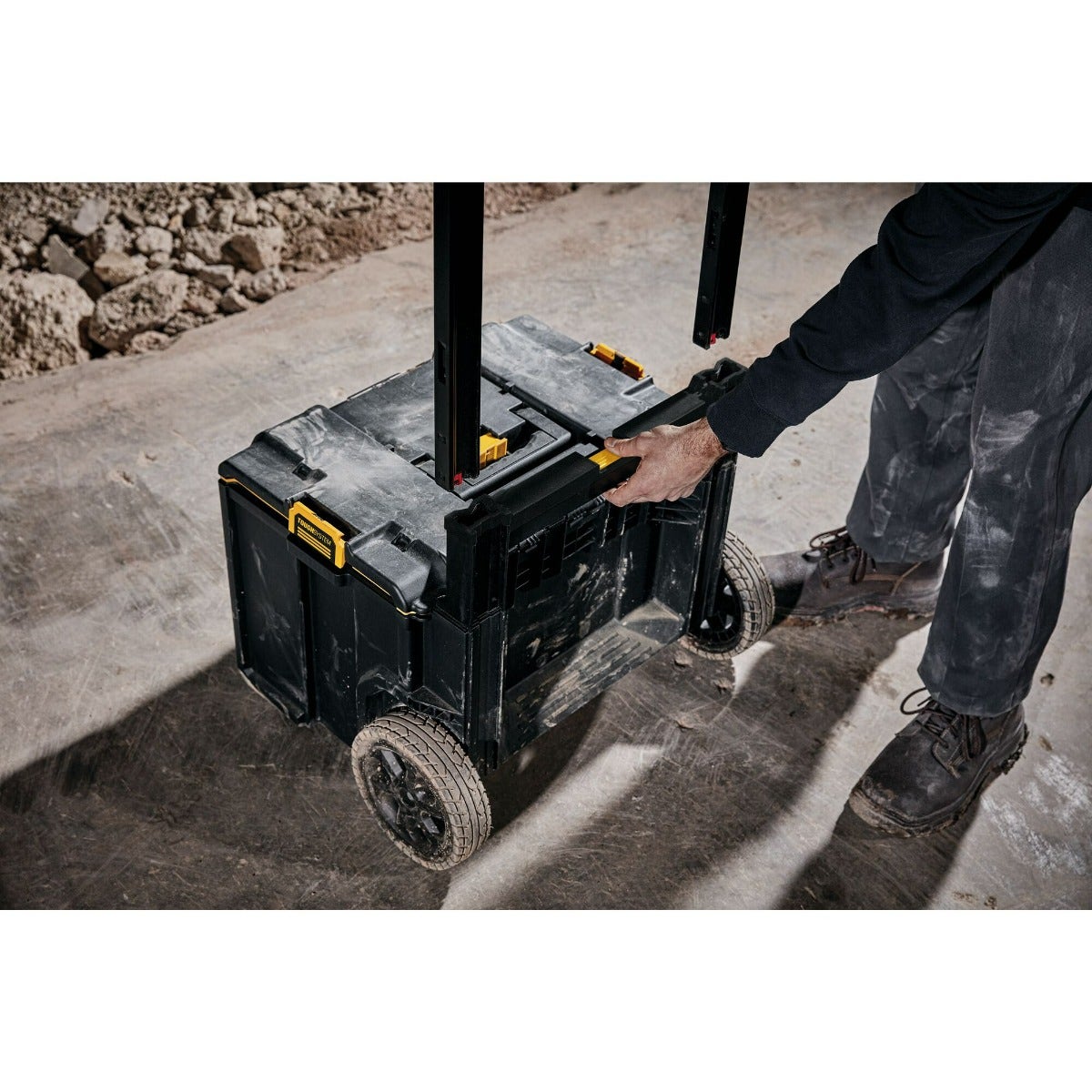 Boîte à outils ToughSystem DEWALT 685x554x500 mm - DWST83295-1 - 7