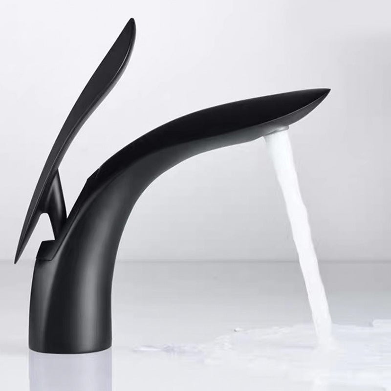 Bateria łazienkowa jednouchwytowa do umywalki jednootworowej, czarna