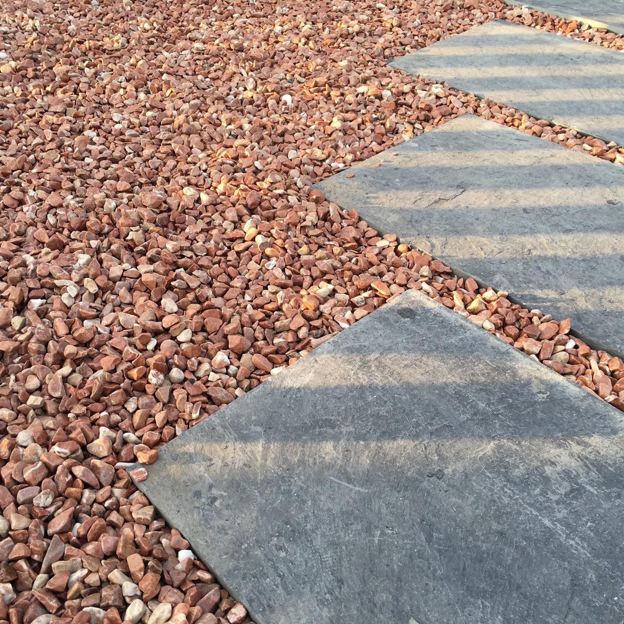 Canto rodado Rojo Saco 20 kg. / 24-40 mm - 7