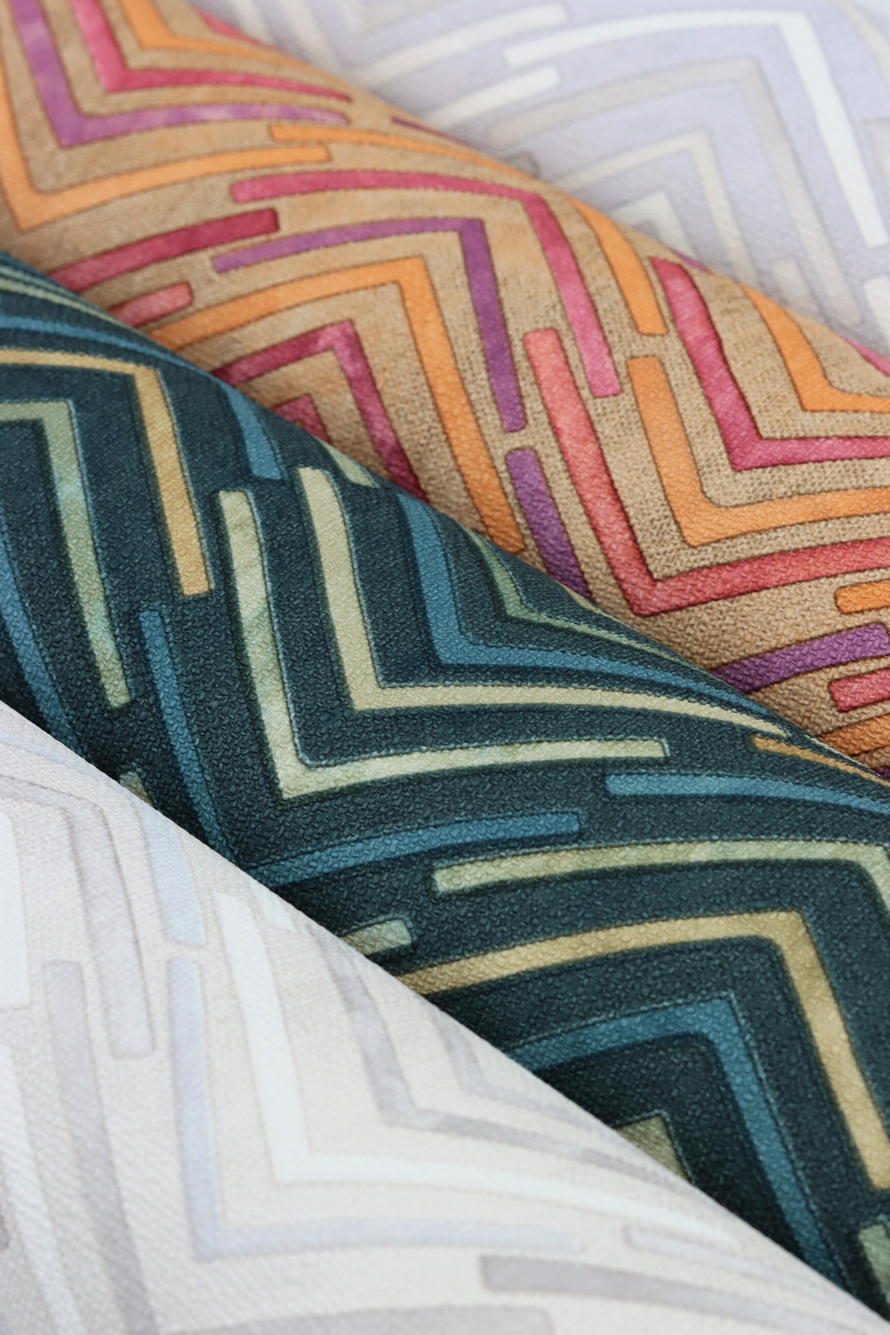 Carta da parati Rasch 560961 - Carta da parati in tessuto non tessuto con motivo a spina di pesce, motivo chevron in bianco e grigio - 7