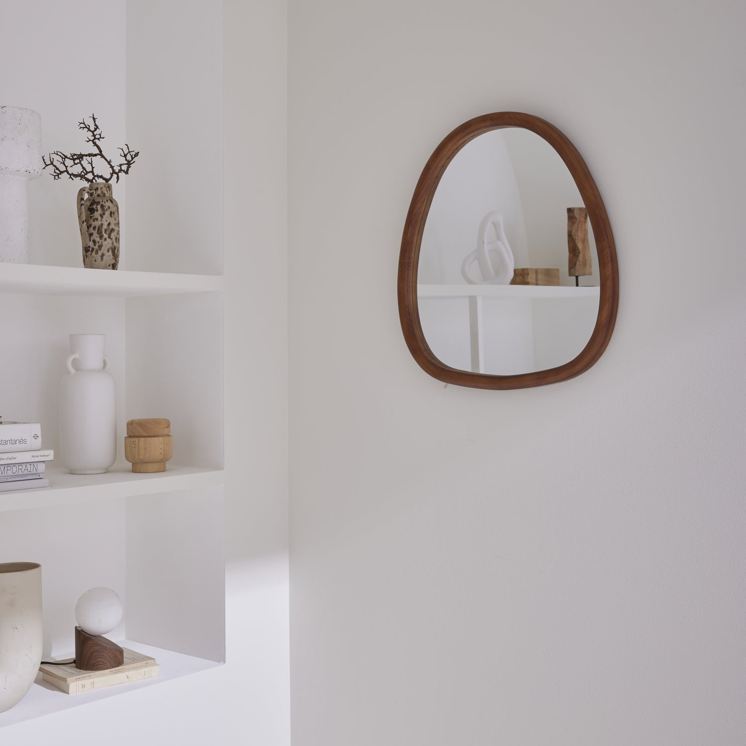 Miroir organique en bois de sapin 55cm couleur noyer CHARLIE L 55 x l 50 x E 3cm CHARLIE - 7